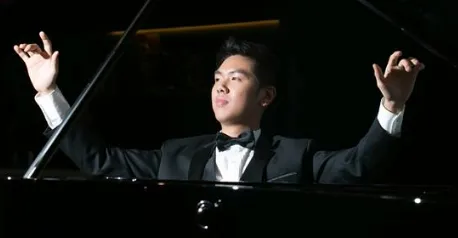 Samedi 11 mai Dîner-Concert 18h autour du piano avec Congyu Wang