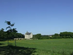 Le château de Bourgon au coeur de la nature et de la biodiversité
