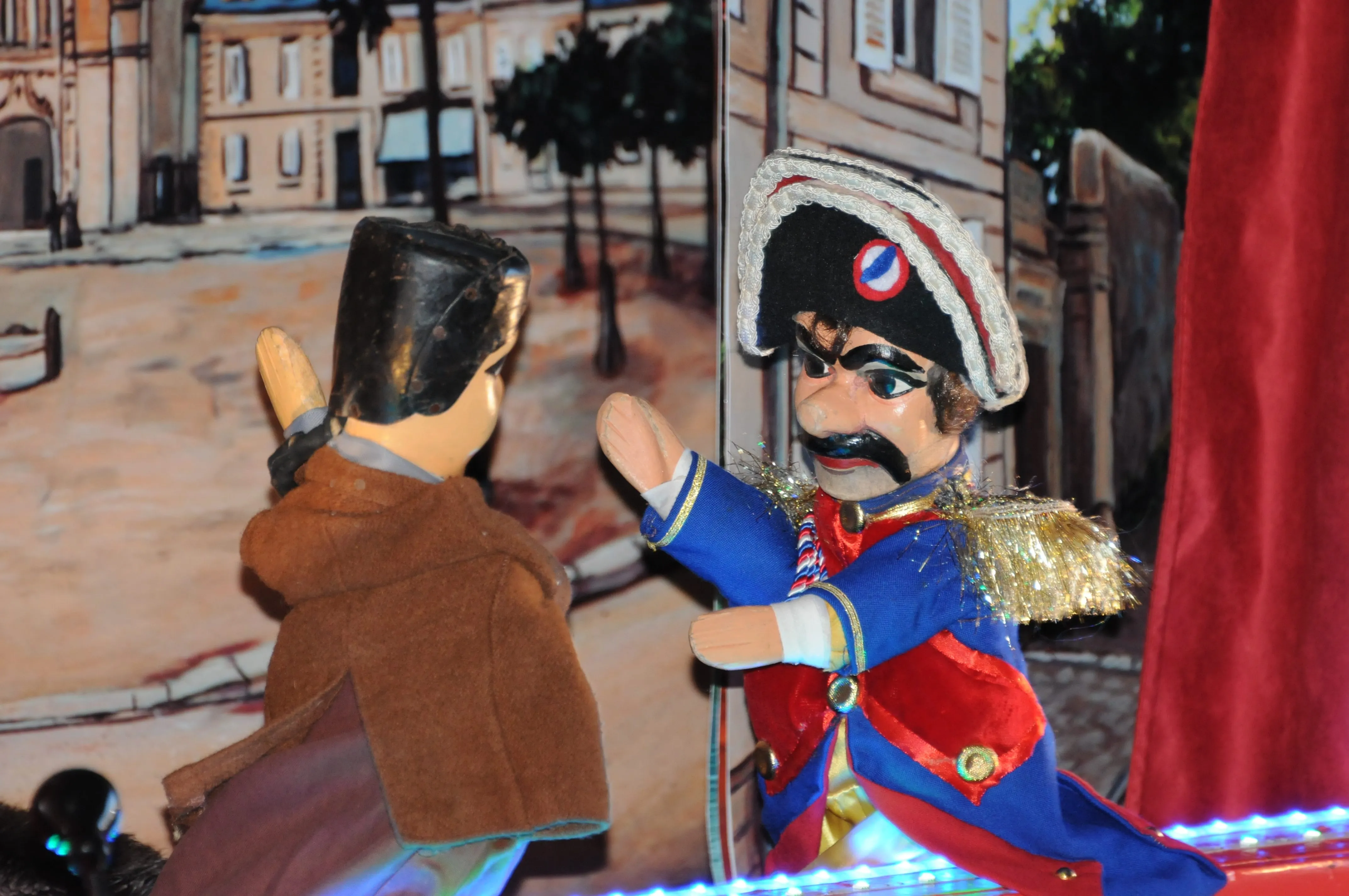 Marionnettes : Exposition de castelets et spectacle dimanche 19 avril AM