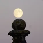 Harley 2012 -Nuit de pleine lune!