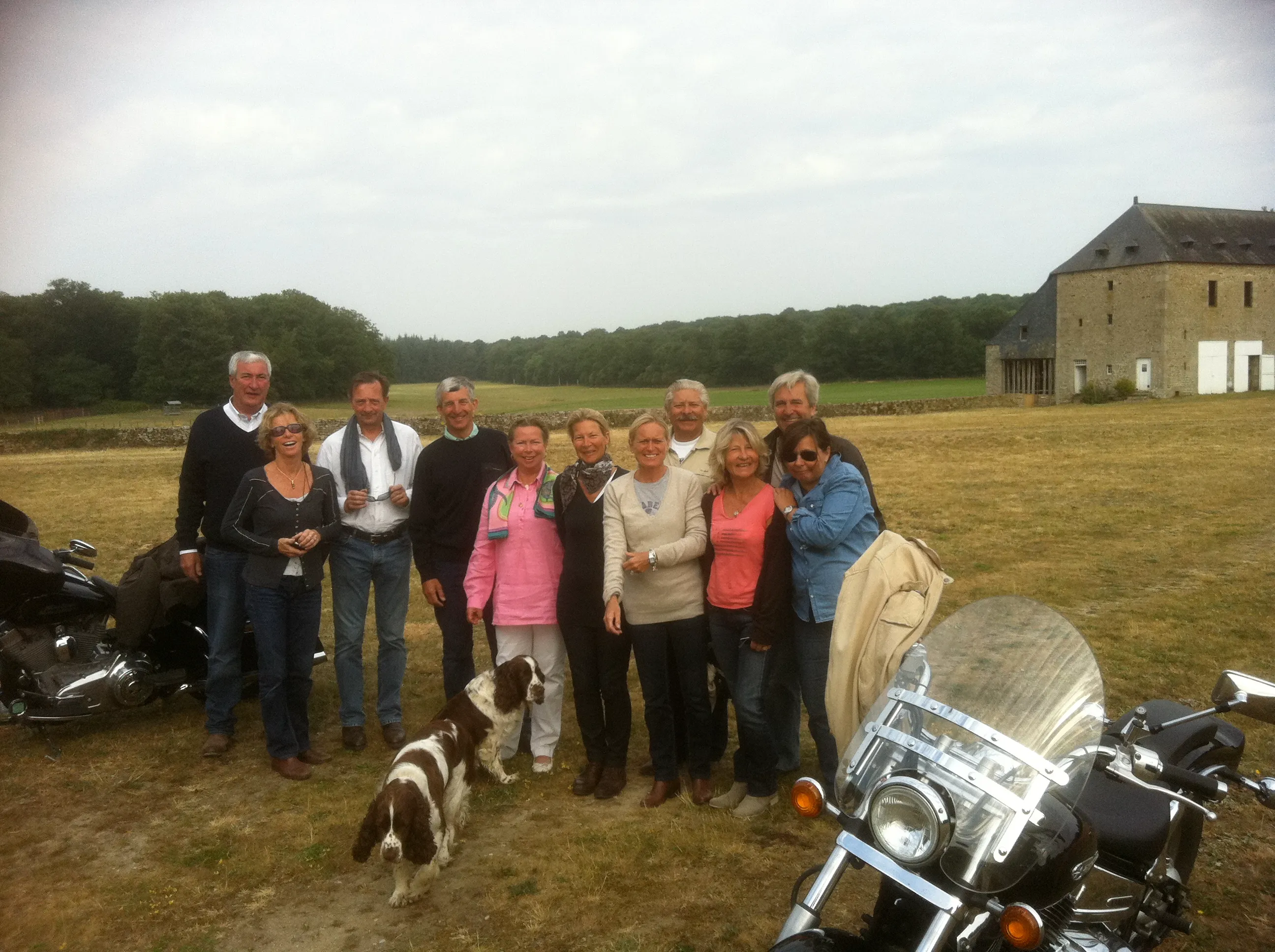 Harley Davidson au château de Bourgon