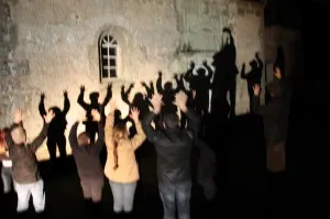 Un bel effet de constellations sur la chapelle! Un bel effet de constellations sur la chapelle!